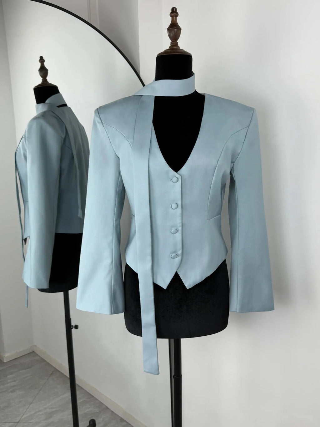 Elowen Tailored Scarf Blazer