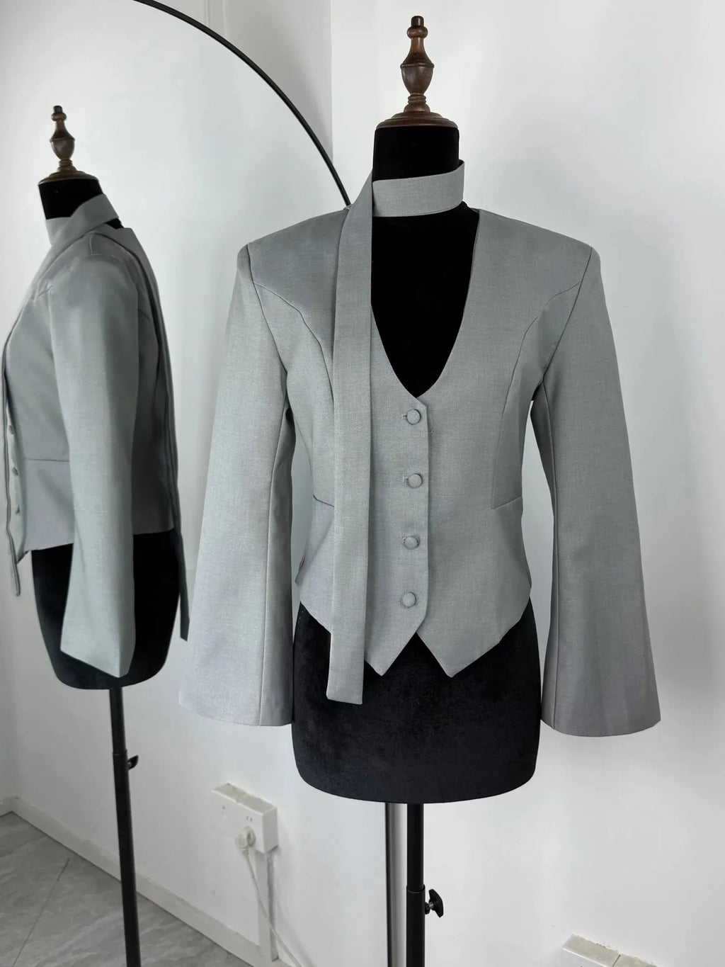Elowen Tailored Scarf Blazer