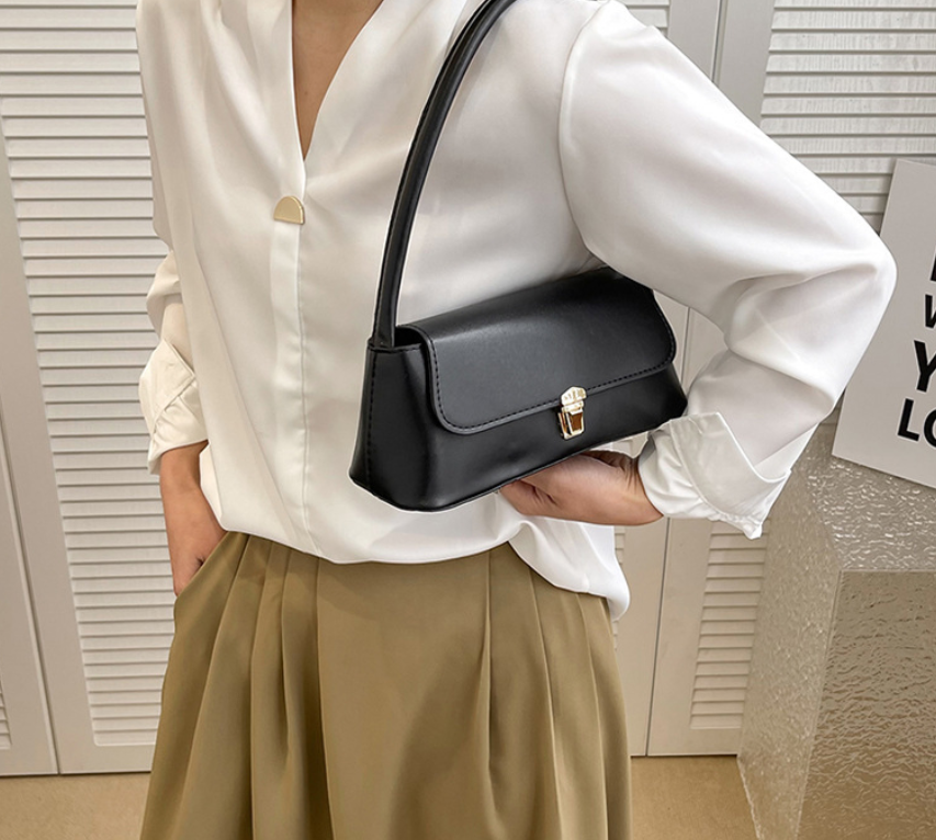 Tracy Leather Shoulder Bag