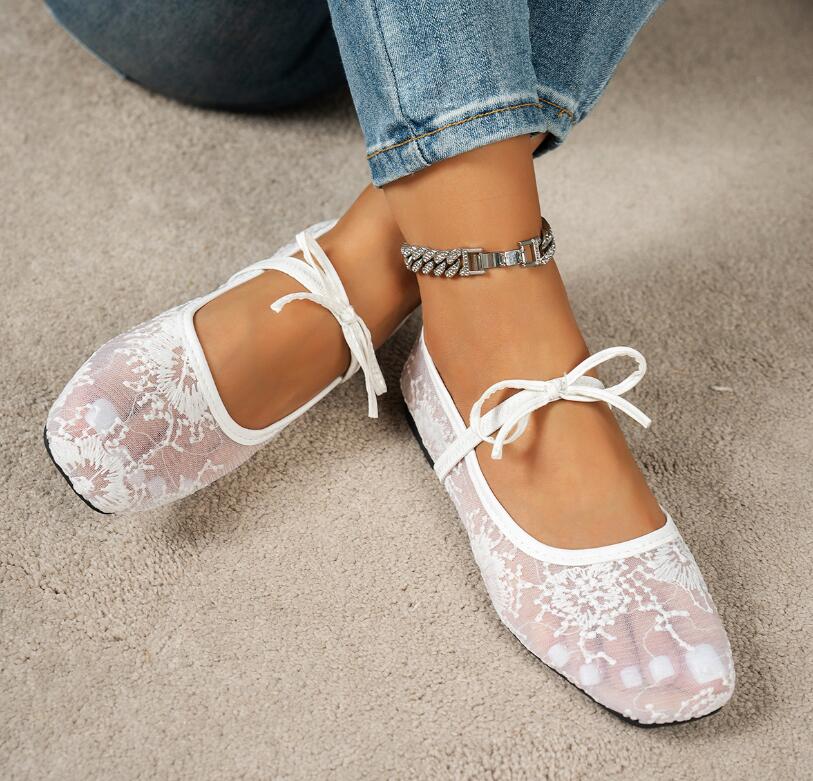 Élodie Lace Ballet Flats