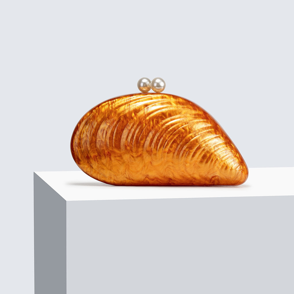 Valentina Shell-Shaped Clutch Purse