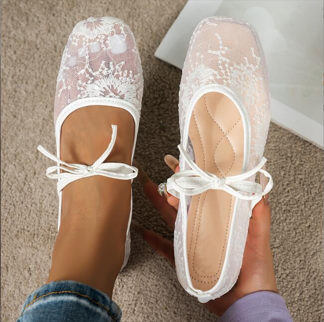 Élodie Lace Ballet Flats