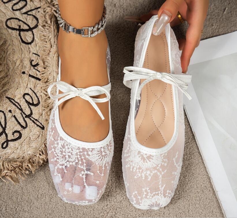 Élodie Lace Ballet Flats