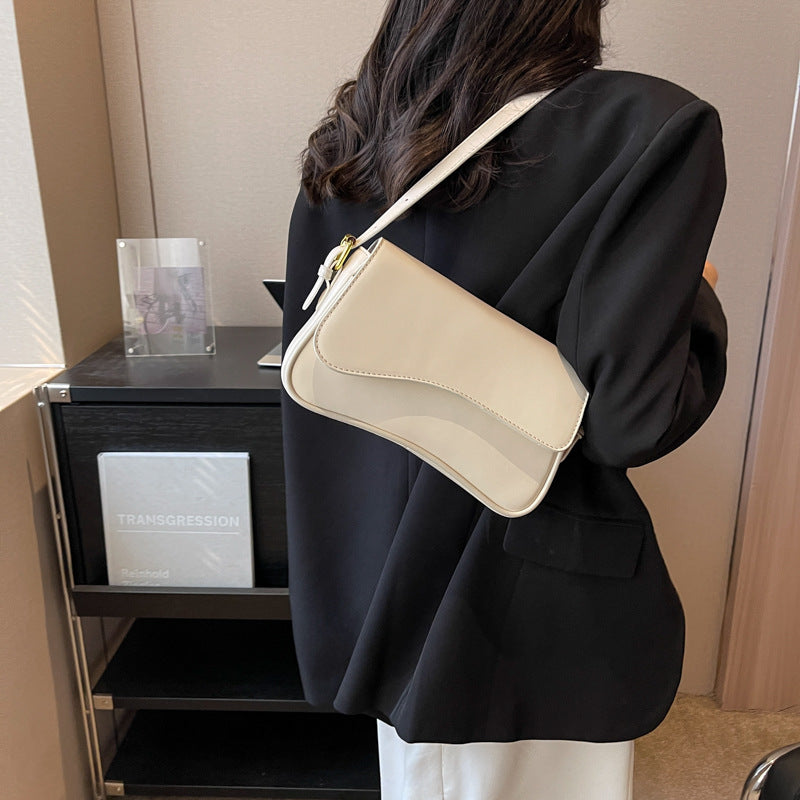 Mila Shoulder Saddle Bag