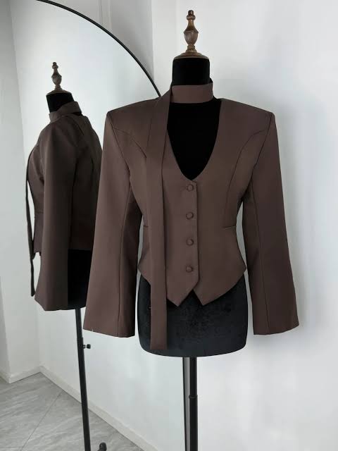 Elowen Tailored Scarf Blazer